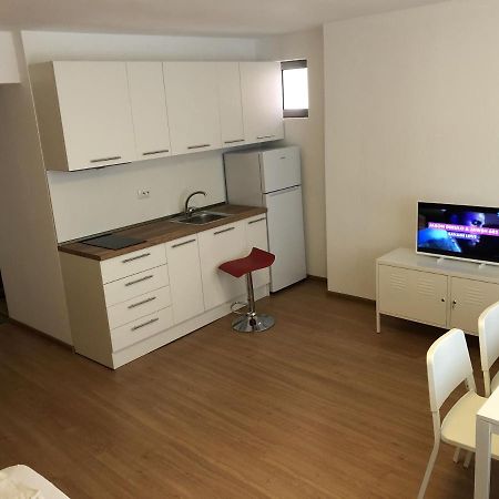 Aparthotel Elly 帕莫瑞 外观 照片