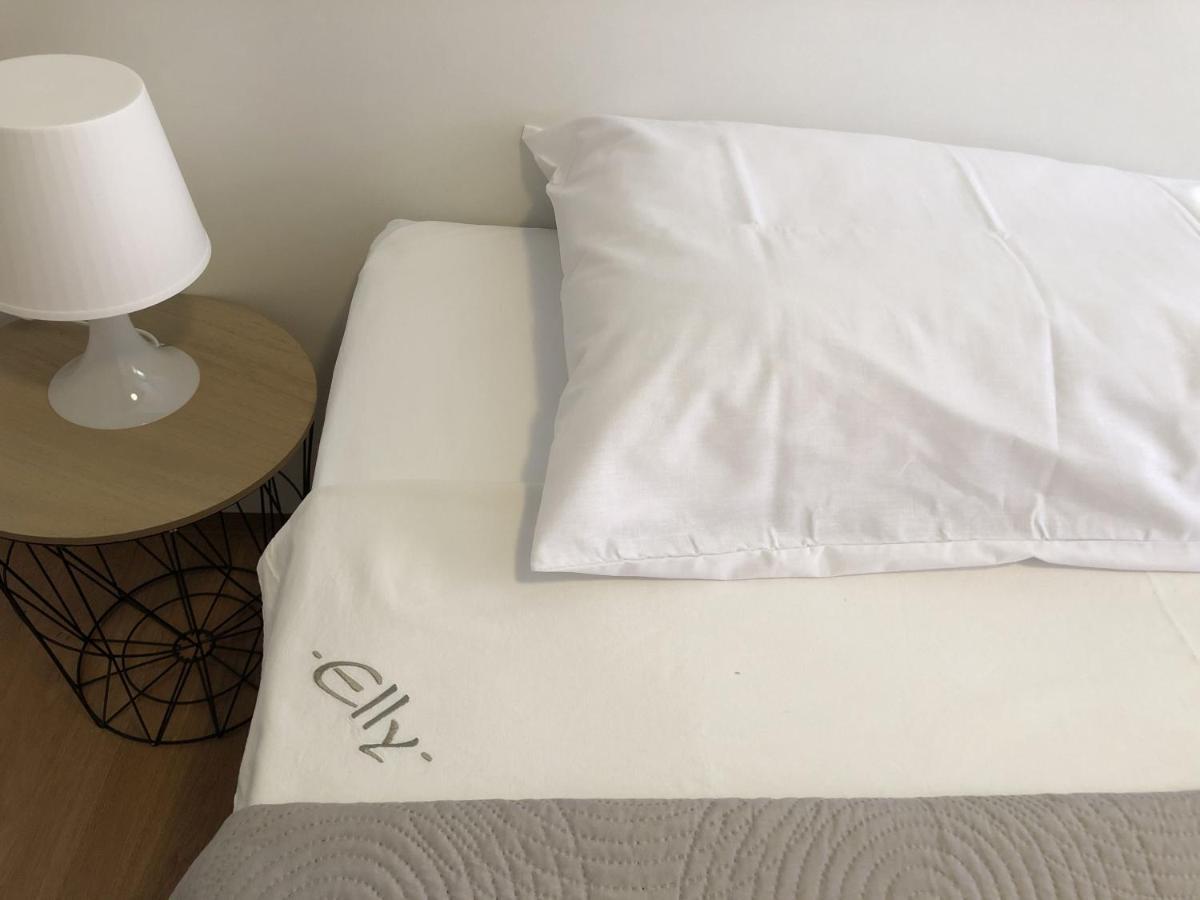 Aparthotel Elly 帕莫瑞 外观 照片