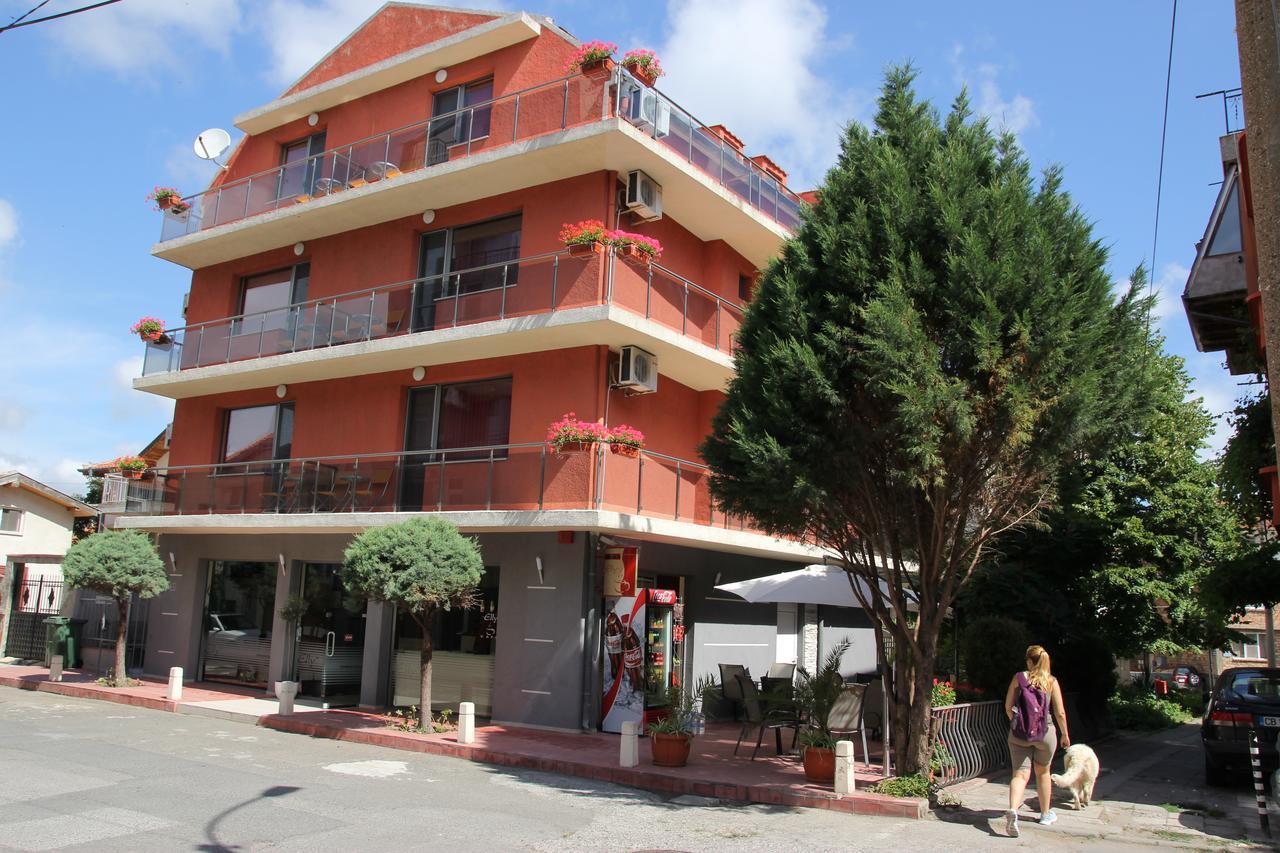 Aparthotel Elly 帕莫瑞 外观 照片